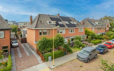 Nuhout van. 14