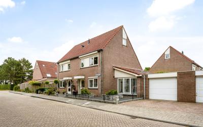 De Grote We. 76