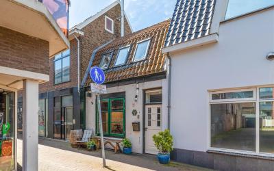 Hobbesteeg 4