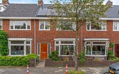 Lijsterbesl. 24