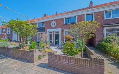 Dekkerstraat 19