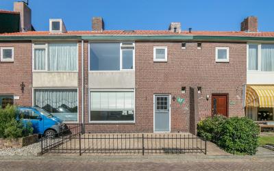 Peelstraat 11
