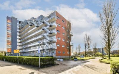 De Hoven 69