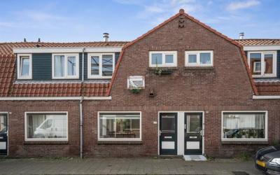 De Ruyterst. 153