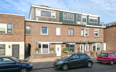De Ruyterst. 140