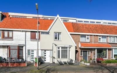 Wijk aan Ze. 64