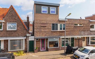 Wijk aan Ze. 90