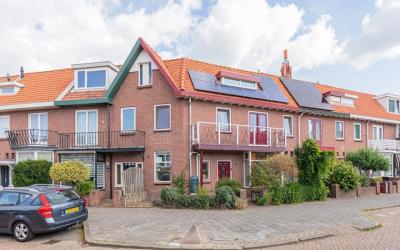 Wijk aan Ze. 174