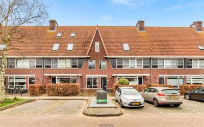 L. Brownstr. 14