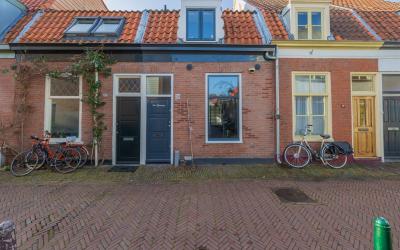 Leliestraat 30