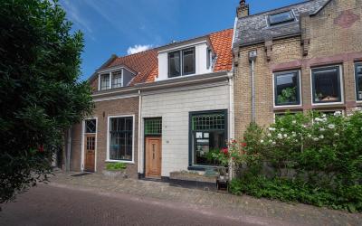 Zoetestraat 16