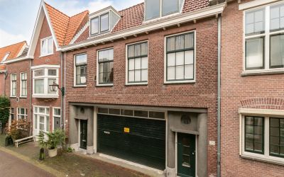 Lange Raams. 37-A