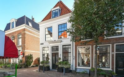 Breestraat 18