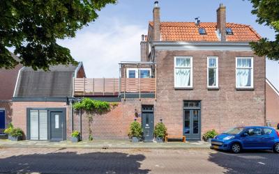 Van Zompels. 4