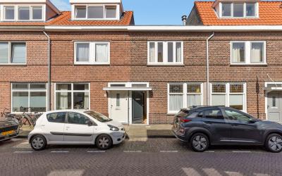 Oost Indiës. 55
