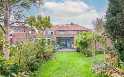 Bloemveldla. 18