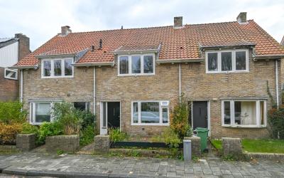 Bloemveldla. 72