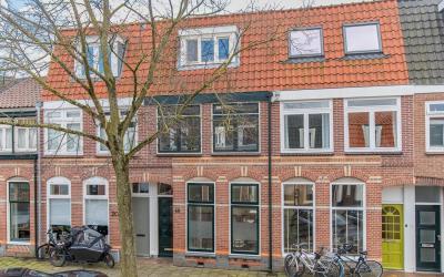 Dr. Leijdss. 18