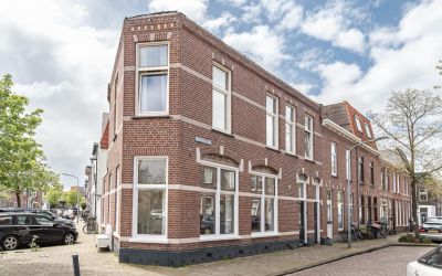 Dr. Leijdss. 54-ZW