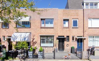 Floresstraat 83