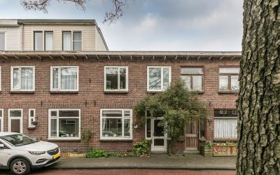 Djambistraat 34