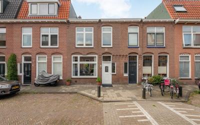 Borneostraat 23
