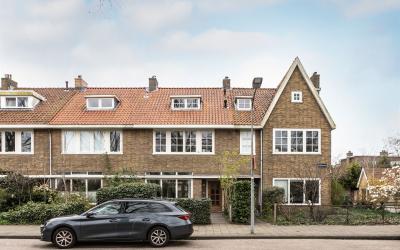 Van Dortstr. 48