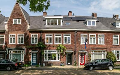 Van Riebeec. 13