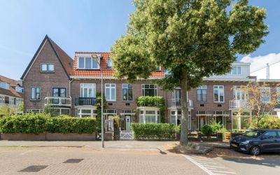 Middenweg 49