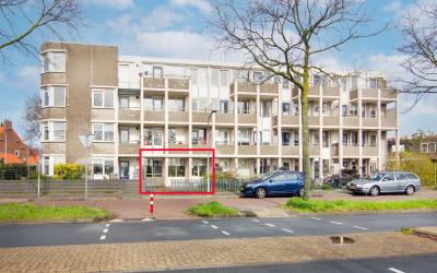 Muiderslotw. 242