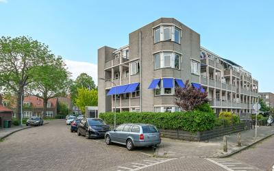 Muiderslotw. 270