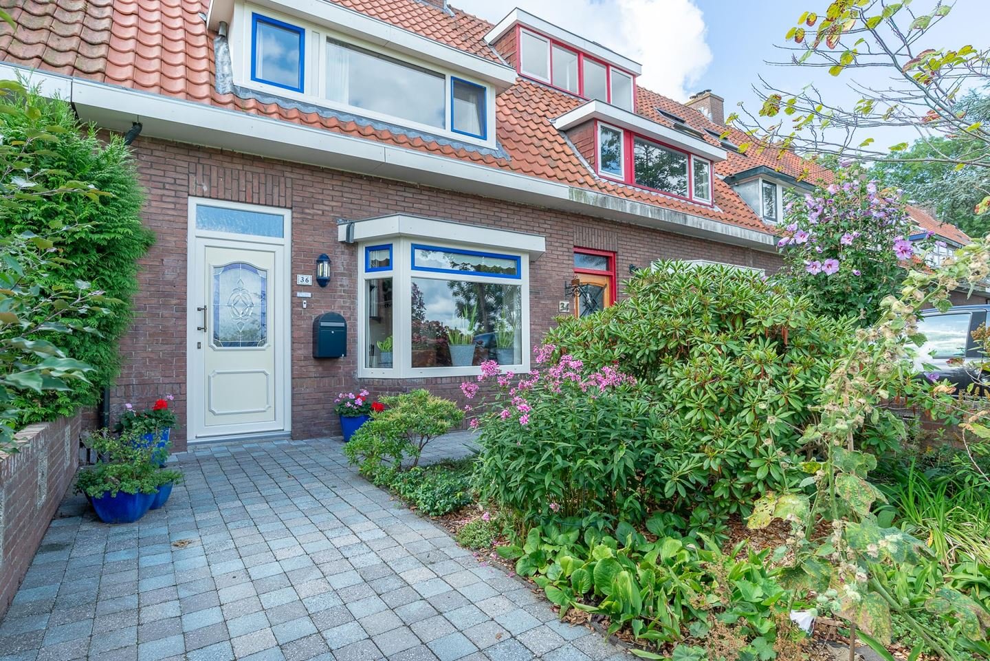 Tussenwoning te koop: Slaperdijkweg 36, Haarlem