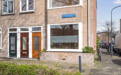 Van Zeggele. 71