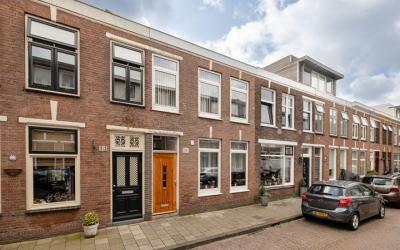Adriaan Loo. 55