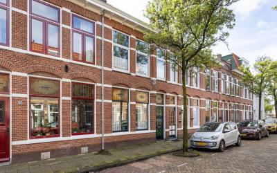 Tweede Voor. 11