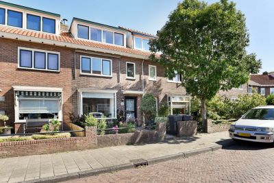 De Genestetstraat 86