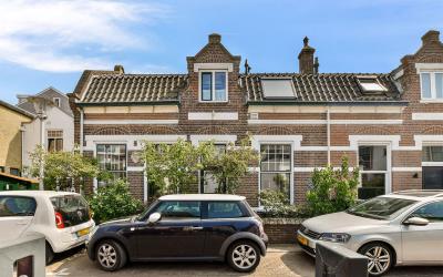 Zuiderstraat 15
