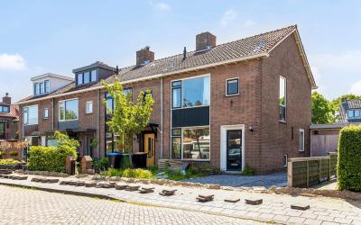 Huis te Wis. 24