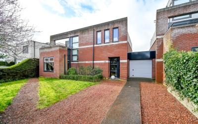 Bloemendaal. 15-A