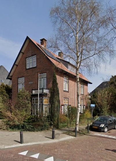 Raadhuisplein 8