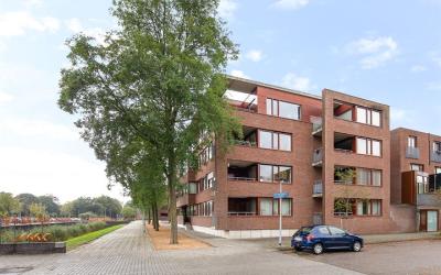 Thijs Ouwer. 25