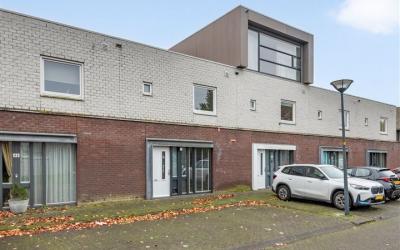 Haringvliet 86