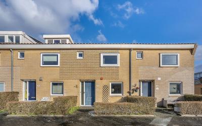 Roosduinen 75