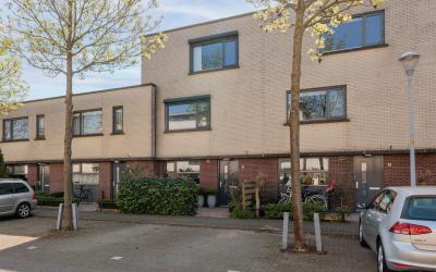 Stadhouders. 9