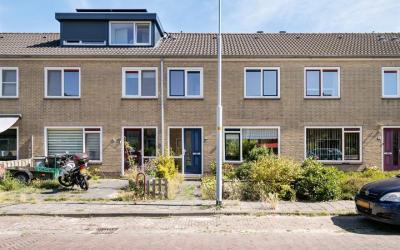 Van Barenst. 15