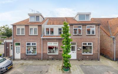 Emmastraat 18