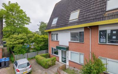 Constantijn. 44