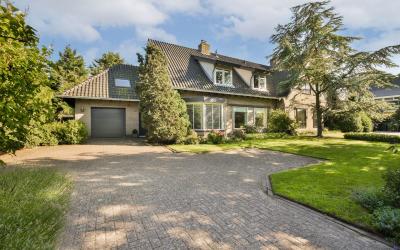 Hoofdstraat 32
