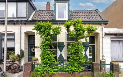 Meerstraat 83