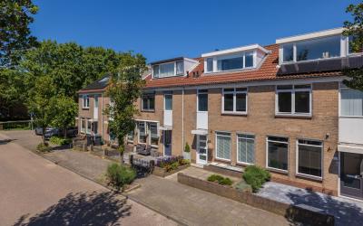 Tolhoren 54